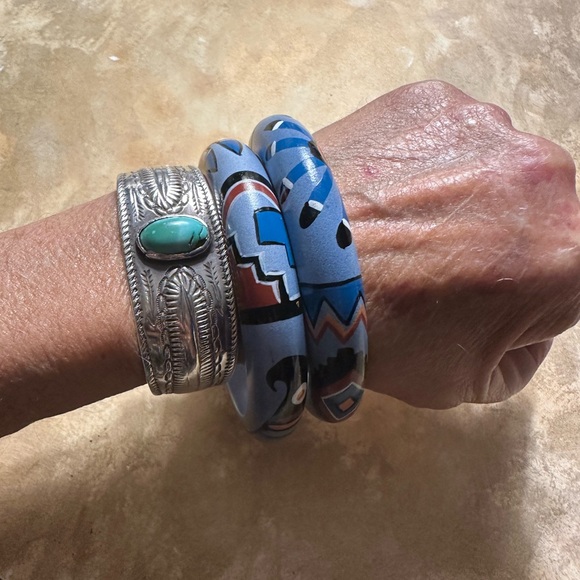 Two wooden handpainteded Southwest style pattern bracelets 8” - Picture 5 of 6